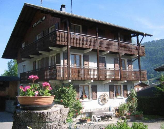 Chalet Bois Vallons Chambres D'Hotes 莫尔济讷 外观 照片